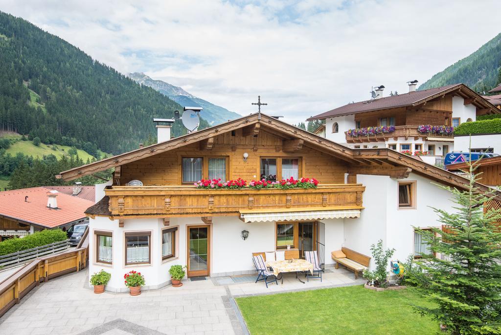 Haus Gleinser - Neustift Im Stubaital Exteriér fotografie